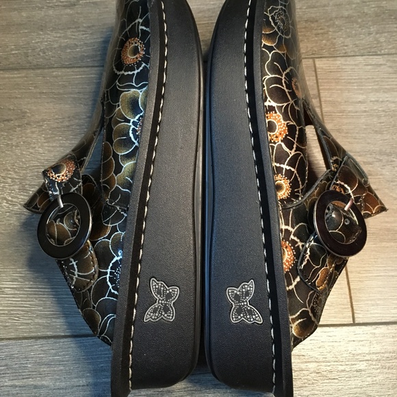 Alegria Floral Patterned Mules - Black and Gold - Picture 2 of 10